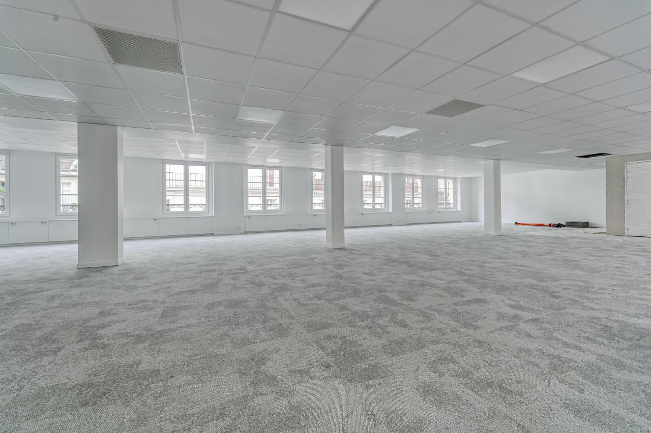 Bureau Paris 2484m² Location bureau Paris OLBUR2120032 11